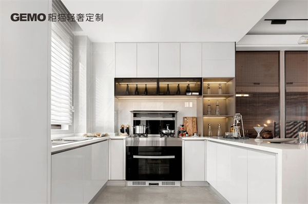 輕奢定制家具和成品家具，哪個更適合你？