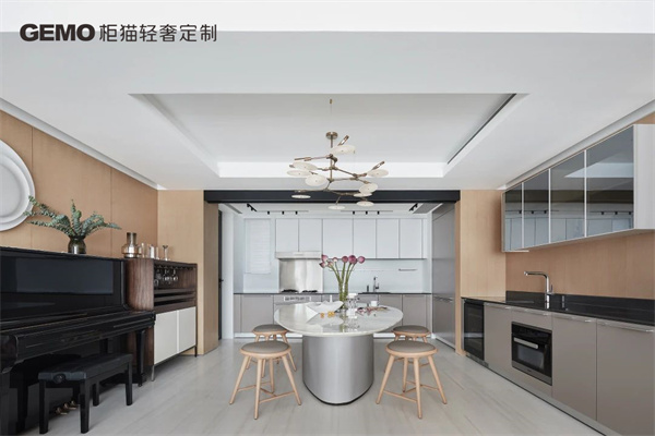 定制衣柜加盟費需要多少錢？加盟費用有哪些？